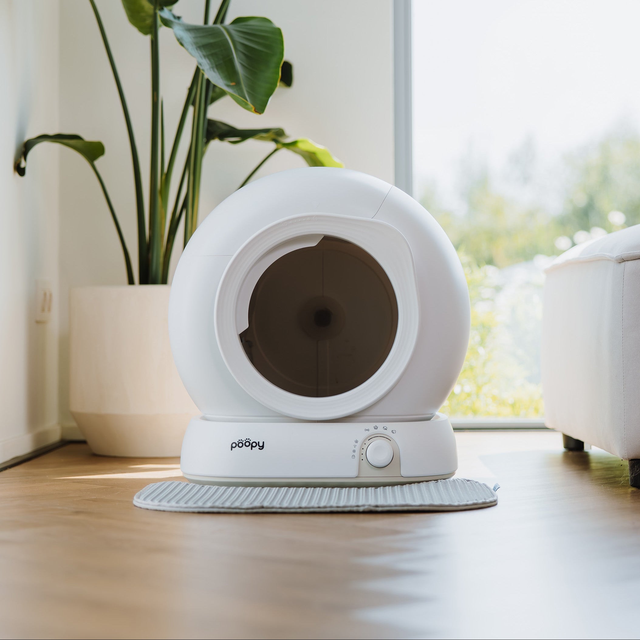 Poopy Nova Pro  Polar White